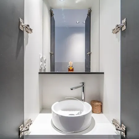 Appartamento Luxury Triumph Cocon 1br By Airsuite Parigi